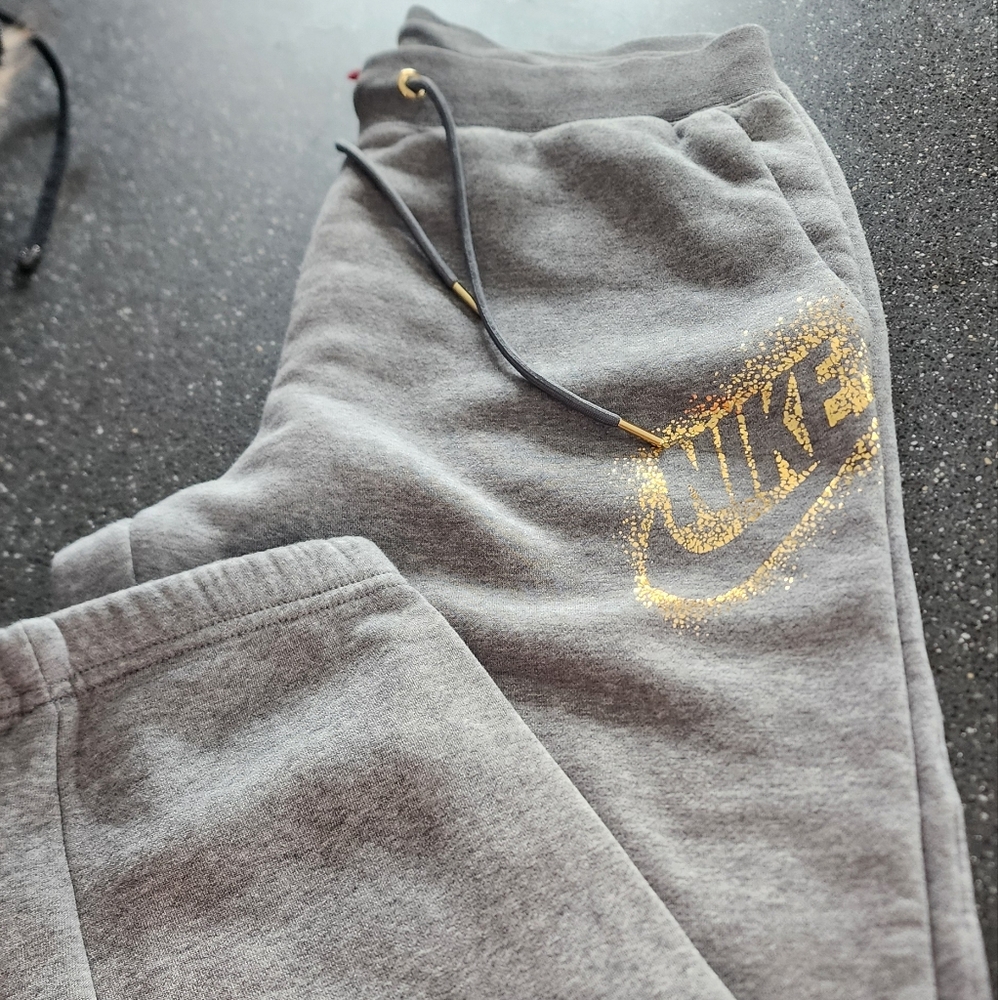 Nike Gray Sweatpants with Gold Logo